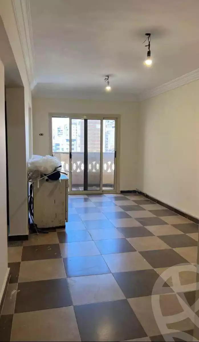 https://aqarmap.com.eg/ar/listing/6568667-for-sale-alexandria-el-asafra-l-sfr-bhry