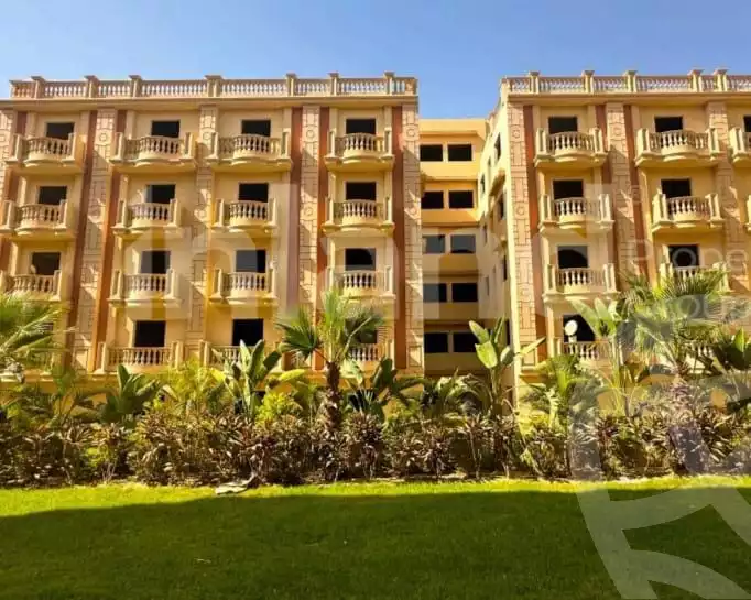 https://aqarmap.com.eg/en/listing/6569491-for-sale-cairo-new-cairo-compounds-el-ashrafia