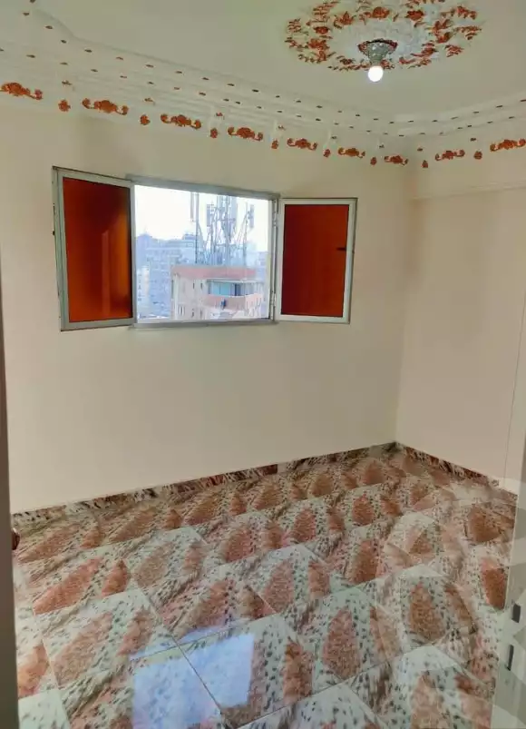 https://aqarmap.com.eg/ar/listing/6570284-for-sale-alexandria-el-asafra-shr-45