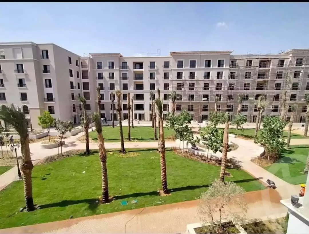 https://aqarmap.com.eg/ar/listing/6570674-for-sale-cairo-el-sheikh-zayed-city-compounds-kmbwnd-fyldj-wyst-dr-llttwyr