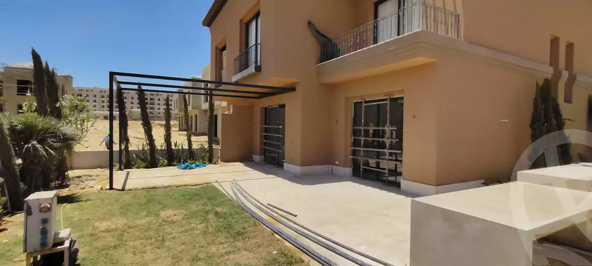 https://aqarmap.com.eg/en/listing/6570957-for-sale-cairo-el-sheikh-zayed-city-compounds-kmbwnd-fyldj-wyst-dr-llttwyr