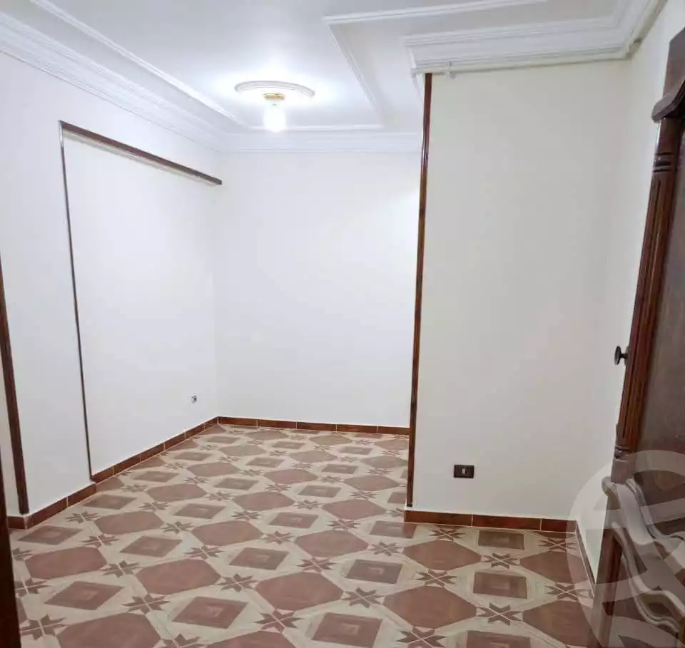 https://aqarmap.com.eg/ar/listing/6573090-for-sale-alexandria-lsywf-el-falki