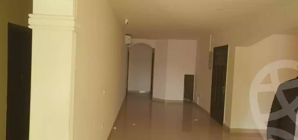 https://aqarmap.com.eg/ar/listing/6574831-for-rent-cairo-new-cairo-ganob-el-akadamiya-south-academy-a-zaid-ebn-haretha-st