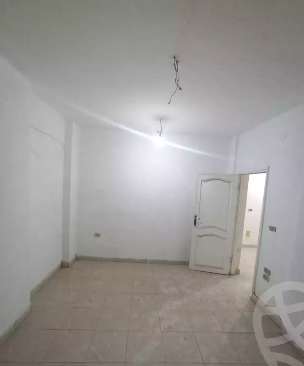 https://aqarmap.com.eg/ar/listing/6575044-for-rent-qalyubia-shubra-el-khaima-shubra-el-khaima-city-teraat-el-shabouri-st