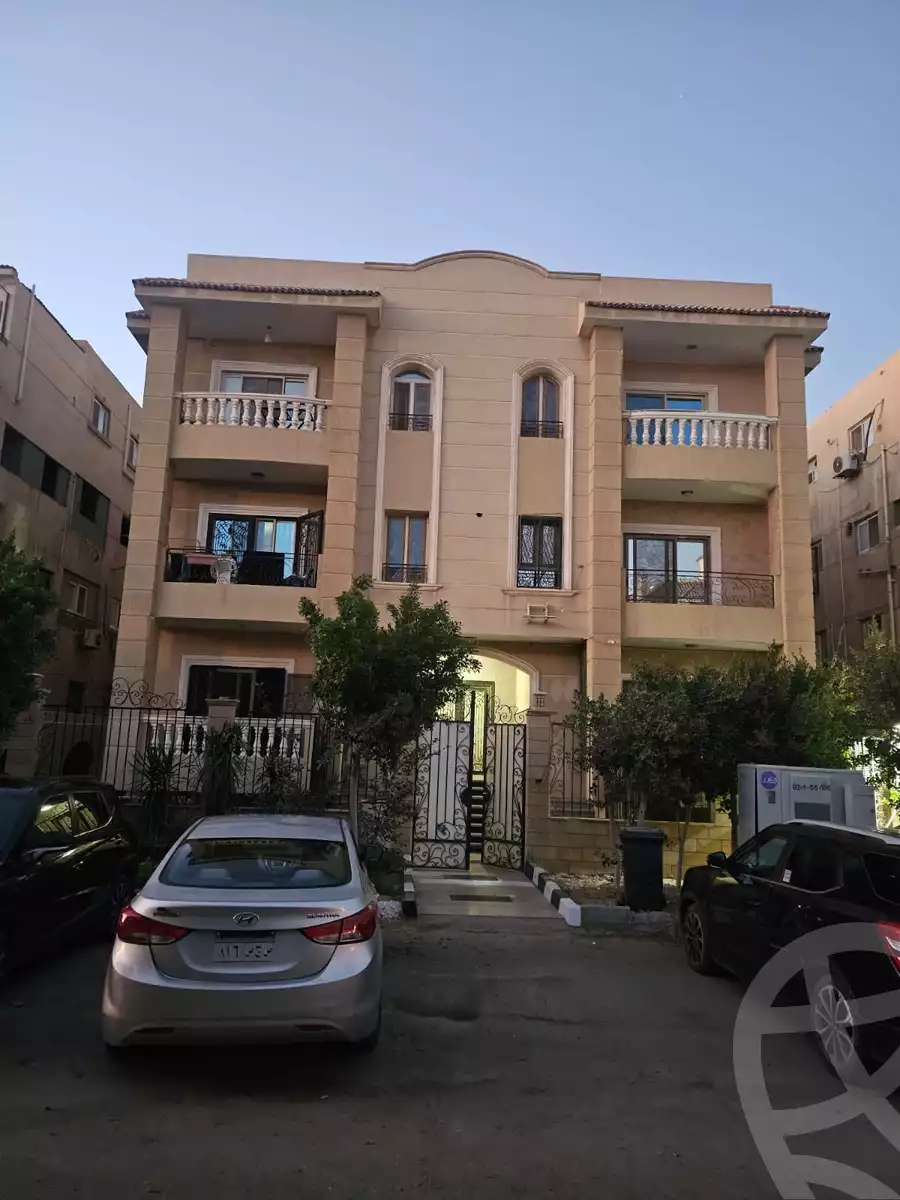 https://aqarmap.com.eg/en/listing/6575162-for-sale-cairo-new-cairo-el-banafsg-el-banafsag-11-suleiman-al-halabi-st