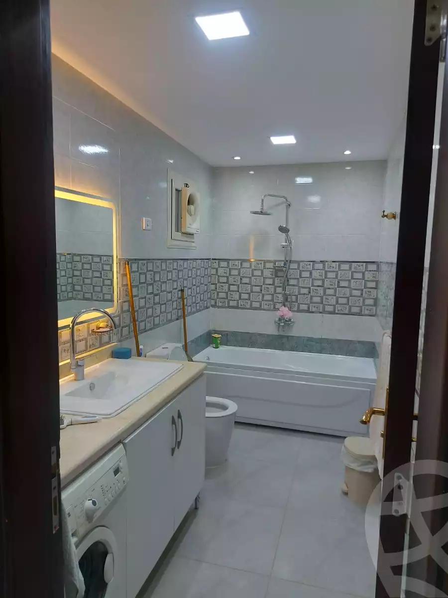 https://aqarmap.com.eg/en/listing/6575743-for-sale-cairo-el-sheikh-zayed-city-el-nozha-st