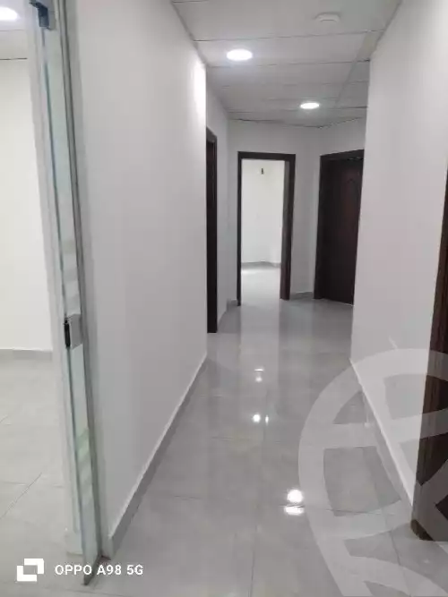 https://aqarmap.com.eg/ar/listing/6576652-for-rent-cairo-el-maadi-compounds-rayhanah-plaza