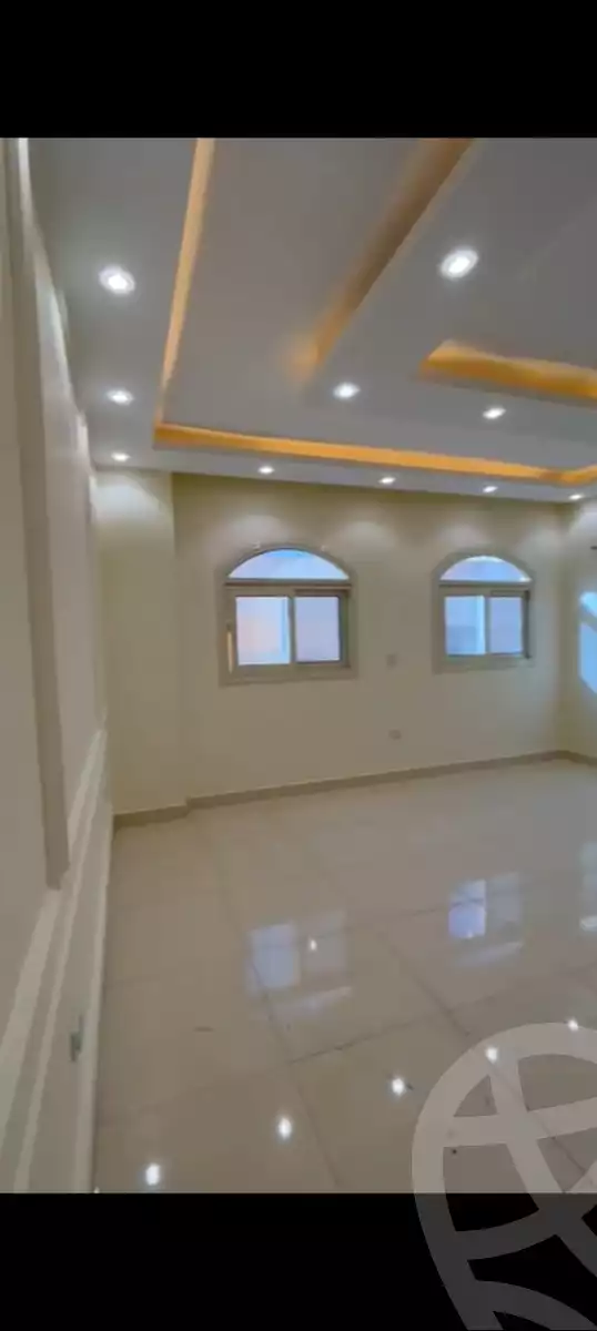 https://aqarmap.com.eg/ar/listing/6576866-for-sale-cairo-6th-of-october-el-ahyaa-neighborhood-3rd-al-hay-al-thalith-st