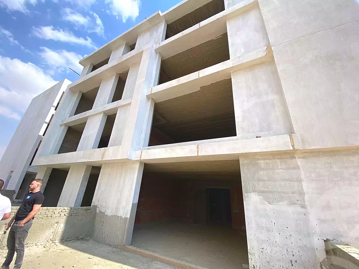 https://aqarmap.com.eg/en/listing/6577007-for-sale-cairo-new-cairo-compounds-w-signature-compound-waterway
