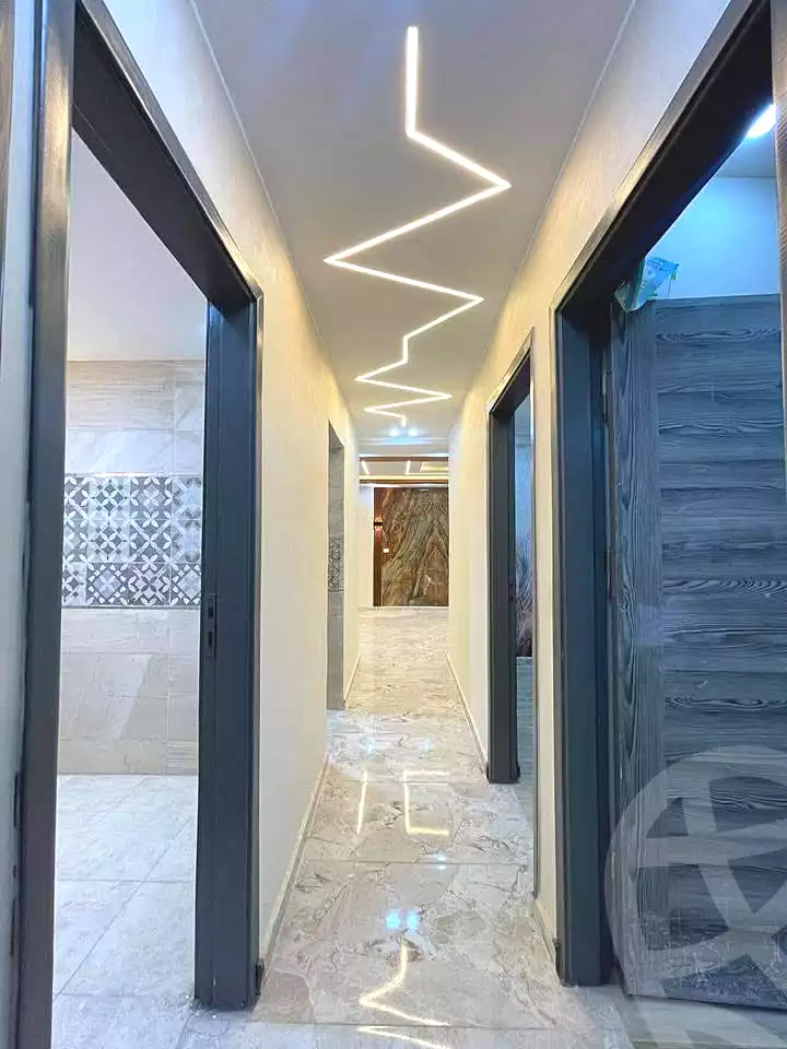 https://aqarmap.com.eg/en/listing/6578742-for-sale-cairo-el-haram-el-lebeny-soltan-khattab-st