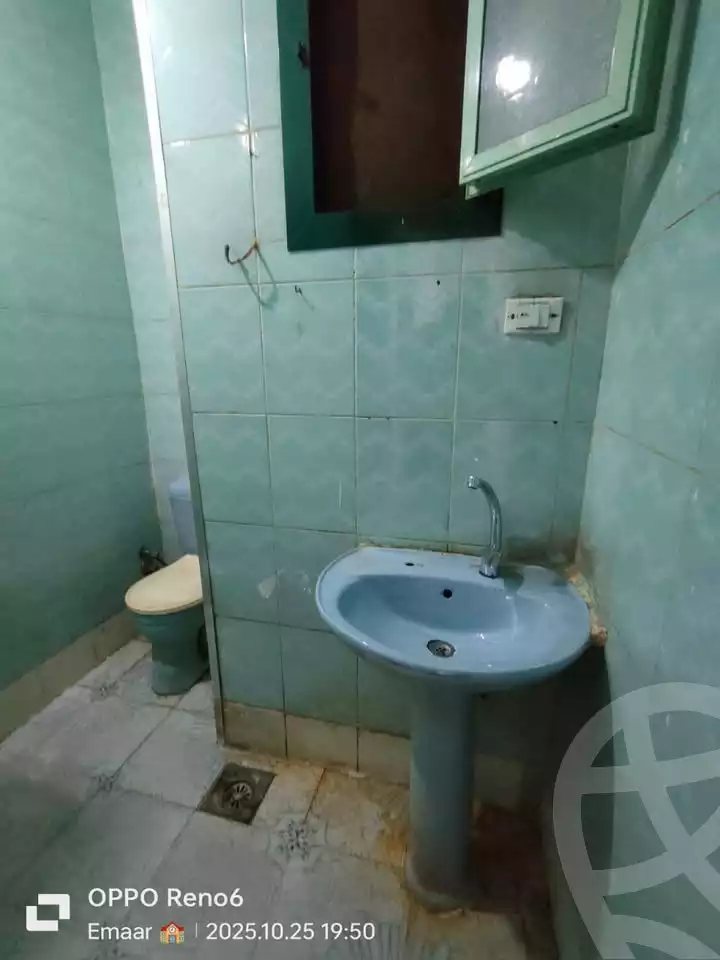 https://aqarmap.com.eg/en/listing/6578918-for-rent-qalyubia-shubra-el-khaima-om-bayoumi