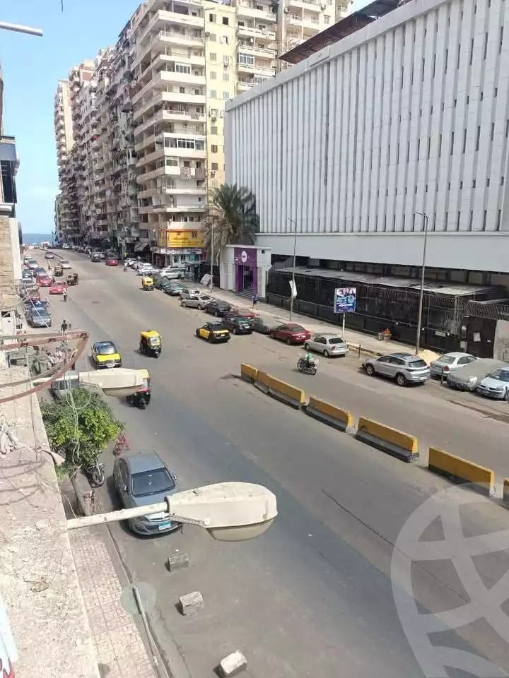 https://aqarmap.com.eg/ar/listing/6579365-for-rent-alexandria-miami-iskandar-ibrahim-st