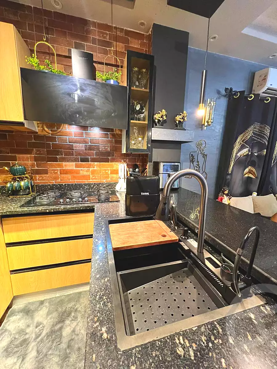 https://aqarmap.com.eg/ar/listing/6580622-for-sale-cairo-badr-city-hai-el-ashgar-featured-neighborhood-bait-el-watan