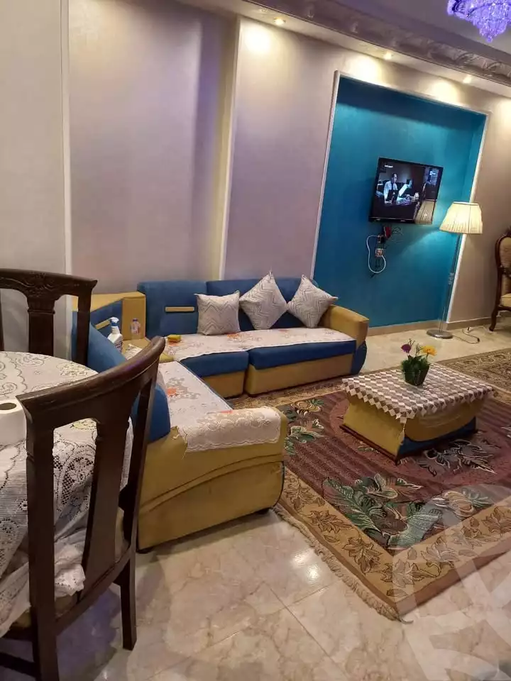 https://aqarmap.com.eg/en/listing/6580647-for-rent-cairo-el-haram-shareaa-khatem-el-morsalen