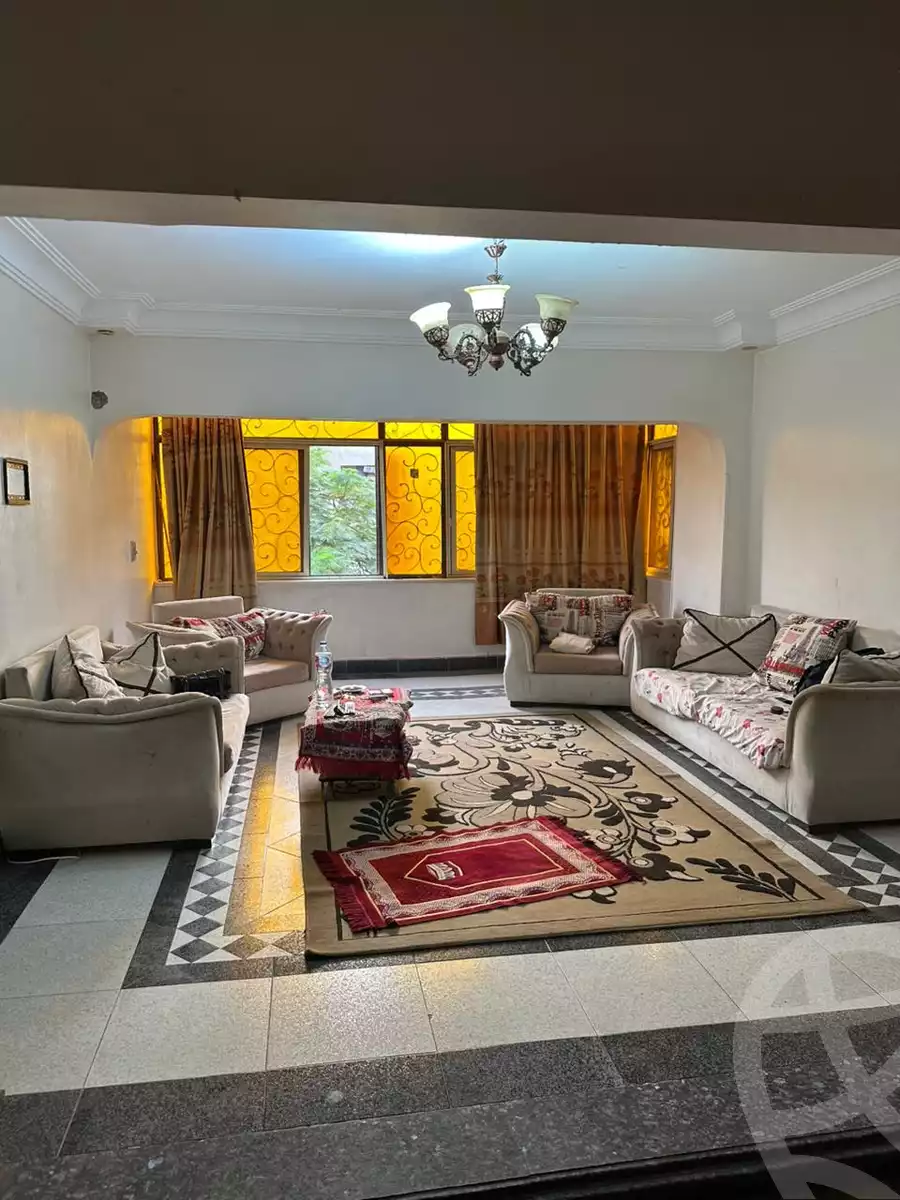 https://aqarmap.com.eg/ar/listing/6580806-for-sale-cairo-el-sheikh-zayed-city-el-hay-elawel-street-10