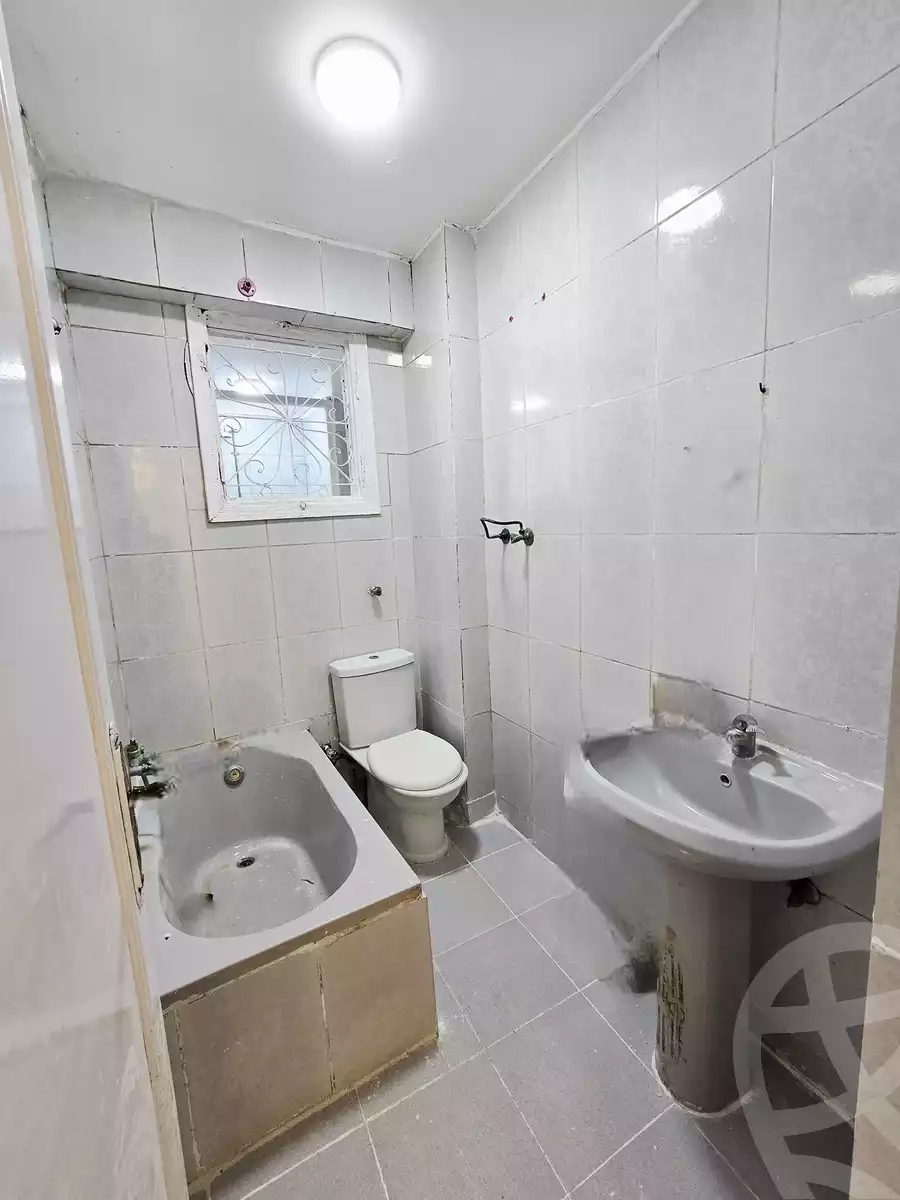 https://aqarmap.com.eg/ar/listing/6581609-for-sale-alexandria-l-jmy-shataa-el-nakheel