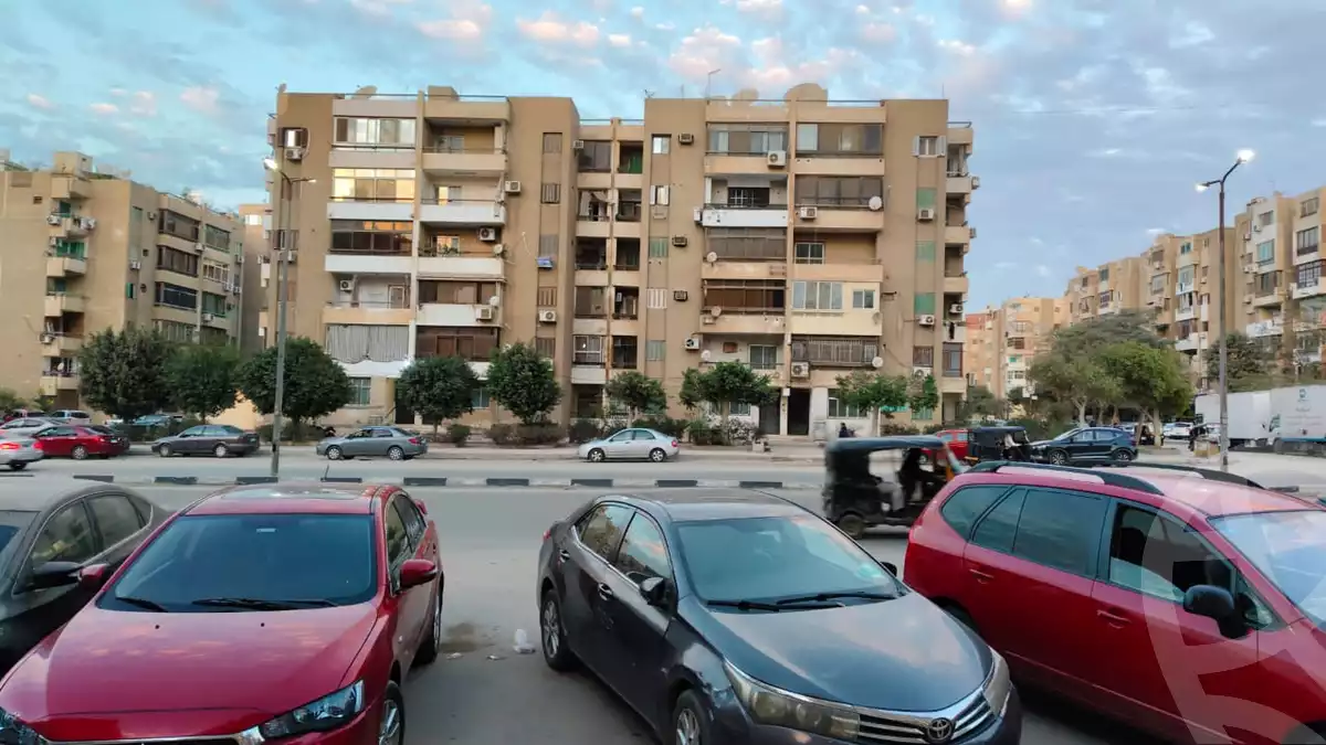 https://aqarmap.com.eg/ar/listing/6582144-for-rent-cairo-nasr-city-hay-el-waha-shr-lkhmsyn