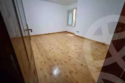 https://aqarmap.com.eg/ar/listing/6582495-for-sale-alexandria-camp-cesar-omar-lotfy-st