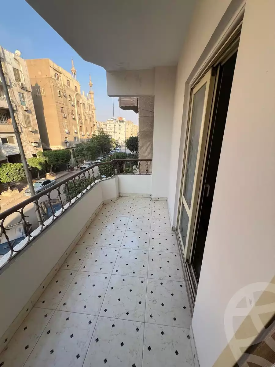 https://aqarmap.com.eg/ar/listing/6582538-for-sale-cairo-mokattam-lhdb-l-ly-diplomats-neighborhood -al-ahram-st