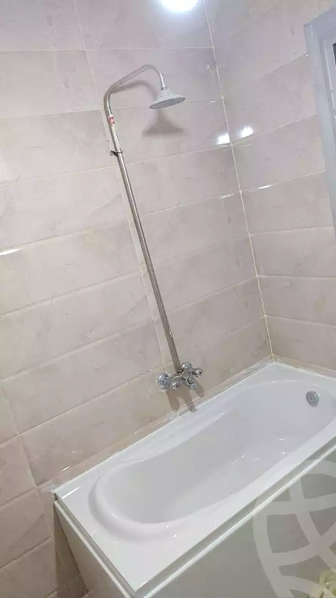 https://aqarmap.com.eg/ar/listing/6582796-for-rent-cairo-helwan-helwan-el-sharkeya-zaki-hawas-st