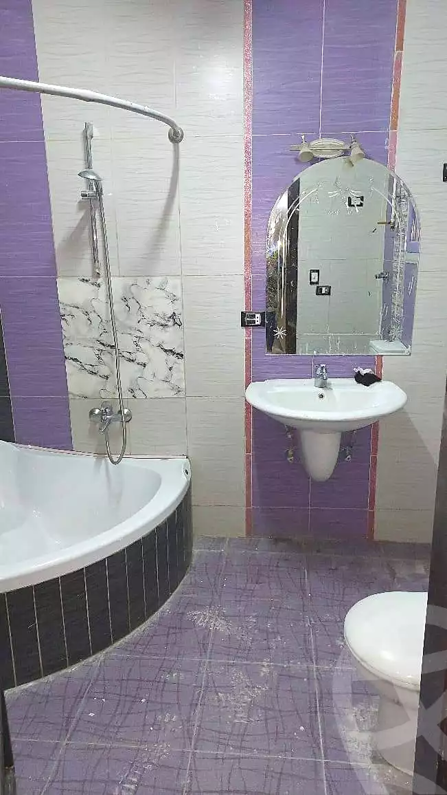 https://aqarmap.com.eg/ar/listing/6582810-for-rent-cairo-helwan-helwan-el-sharkeya-saleh-sobhy-st