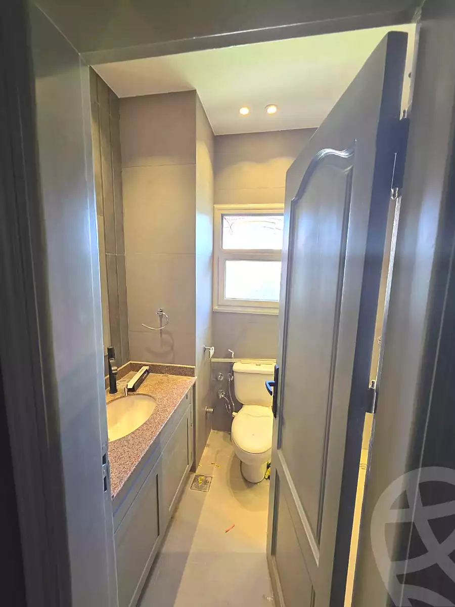 https://aqarmap.com.eg/en/listing/6584423-for-rent-cairo-new-cairo-compounds-flowers-park