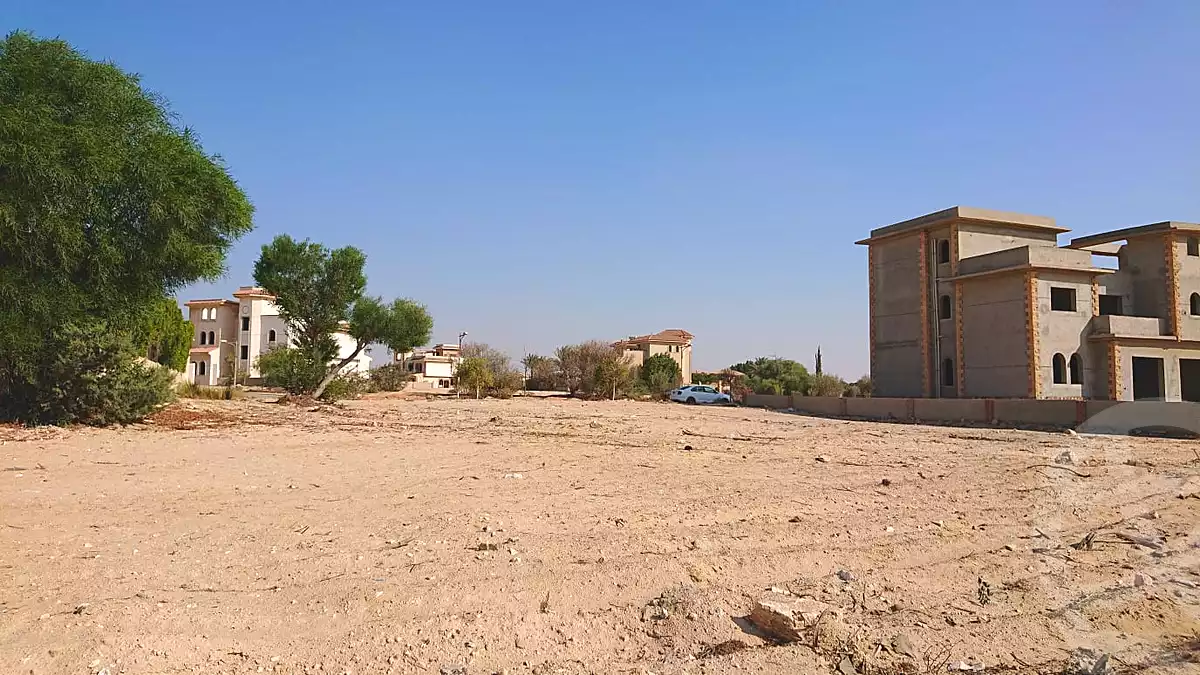 https://aqarmap.com.eg/ar/listing/6584579-for-sale-cairo-el-sheikh-zayed-city-alex-cairo-desert-road-kmbwnd-fy-tryq-skndry-lshrwy