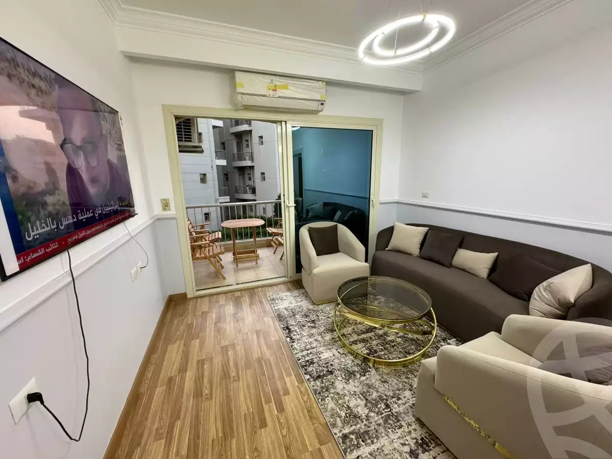 https://aqarmap.com.eg/en/listing/6586216-for-rent-cairo-el-sheikh-zayed-city-compounds-dh-drys