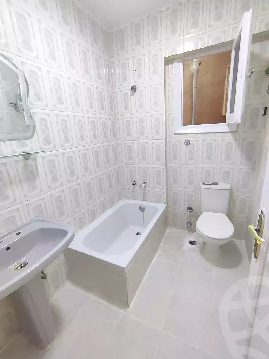 https://aqarmap.com.eg/en/listing/6587176-for-sale-alexandria-l-jmy-shataa-el-nakheel