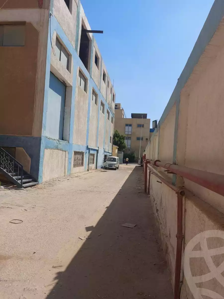 https://aqarmap.com.eg/ar/listing/6587771-for-sale-cairo-6th-of-october-el-mantqa-el-snaaaya-industrial-zone-1