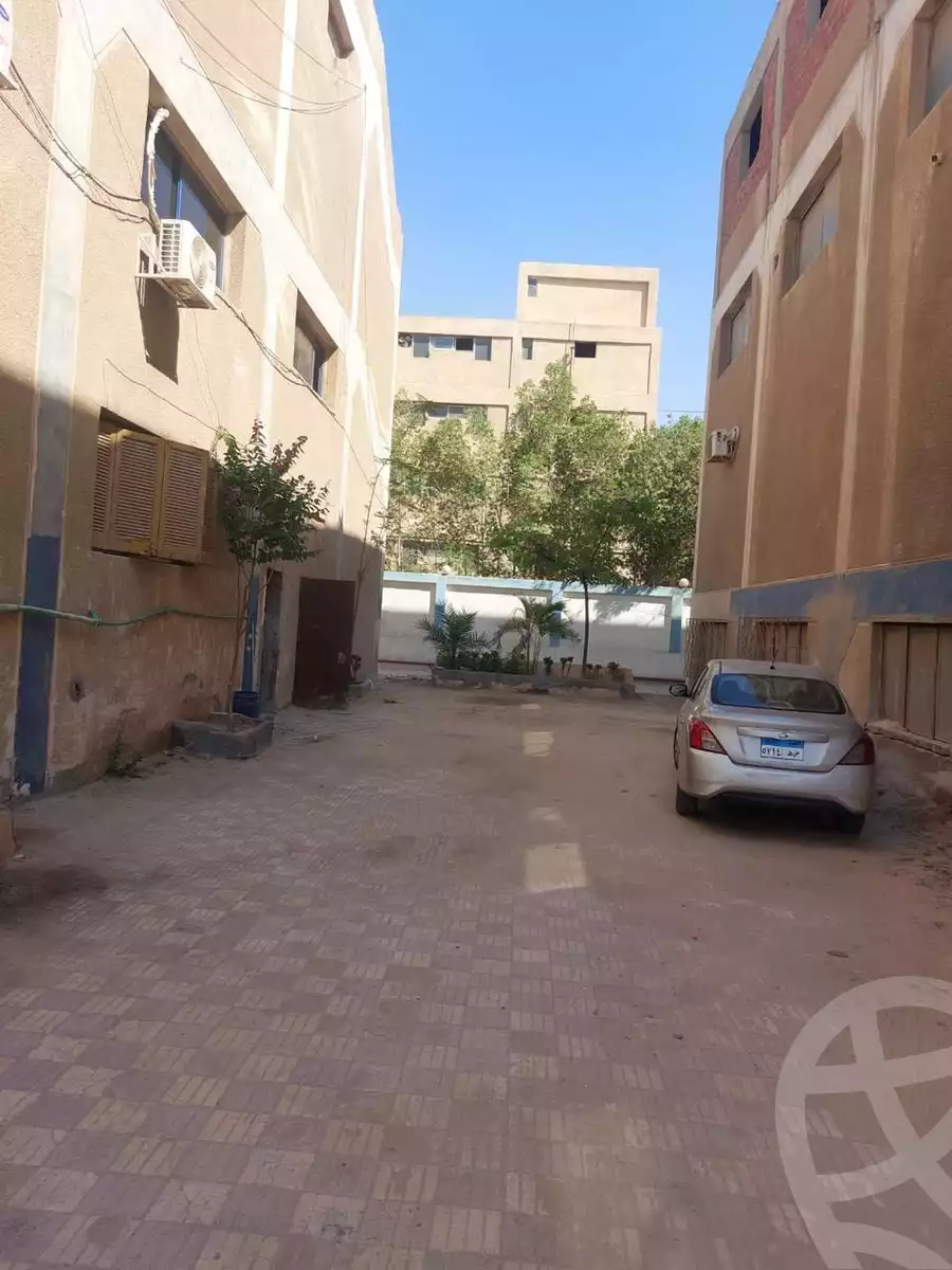 https://aqarmap.com.eg/ar/listing/6587771-for-sale-cairo-6th-of-october-el-mantqa-el-snaaaya-industrial-zone-1
