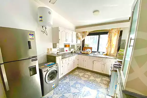 https://aqarmap.com.eg/ar/listing/6588921-for-rent-alexandria-l-jmy-lbytsh-el-hanafeya-st