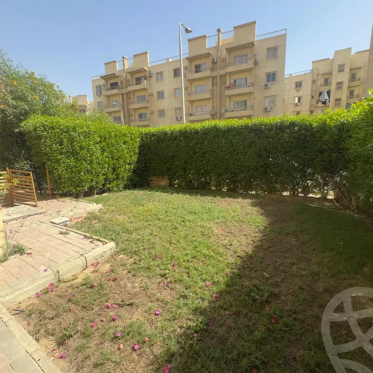 https://aqarmap.com.eg/en/listing/6590131-for-rent-cairo-el-sheikh-zayed-city-mntq-fr-y-bmdyn-lshykh-zyd