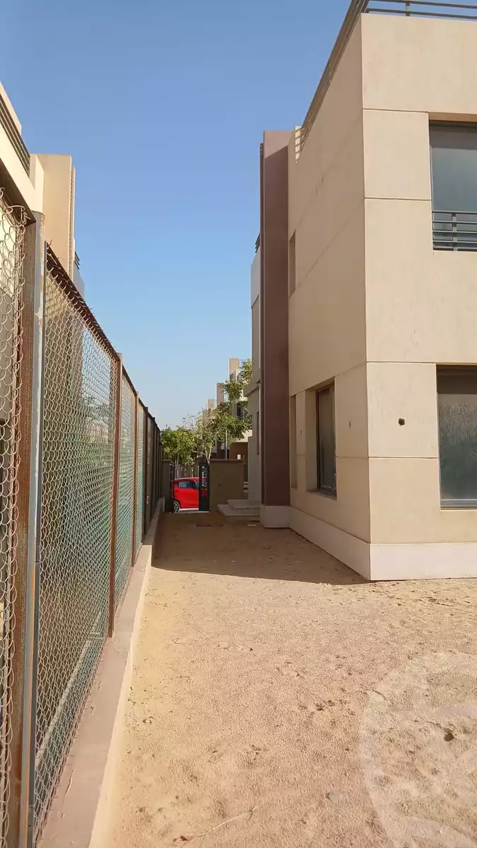 https://aqarmap.com.eg/ar/listing/6590195-for-sale-cairo-el-sheikh-zayed-city-compounds-alma