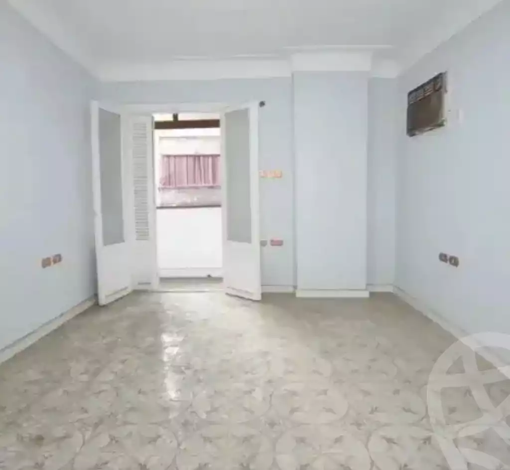 https://aqarmap.com.eg/en/listing/6590607-for-sale-alexandria-sydy-bshr