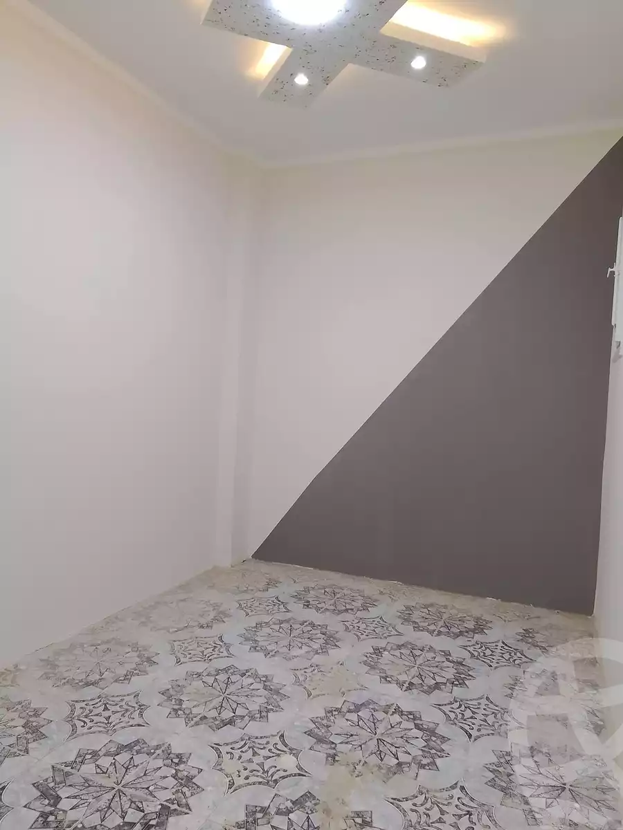 https://aqarmap.com.eg/ar/listing/6591453-for-sale-qalyubia-shubra-el-khaima-om-bayoumi