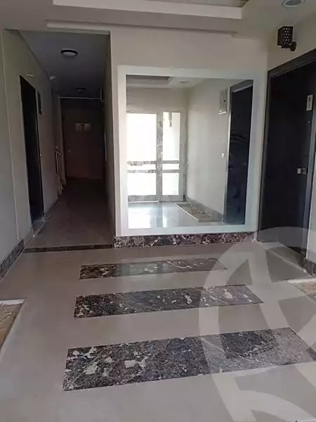 https://aqarmap.com.eg/ar/listing/6593217-for-rent-cairo-el-sheikh-zayed-city-compounds-dh-drys