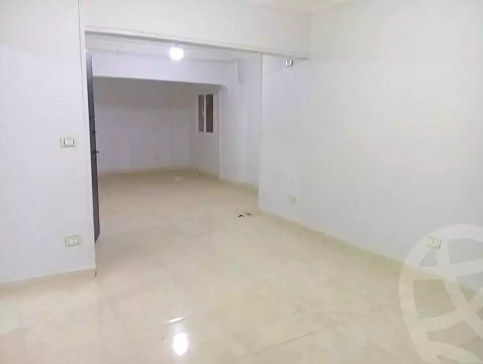 https://aqarmap.com.eg/ar/listing/6593433-for-rent-cairo-el-zaytun-lzytwn-lshrqy-toman-bai-st