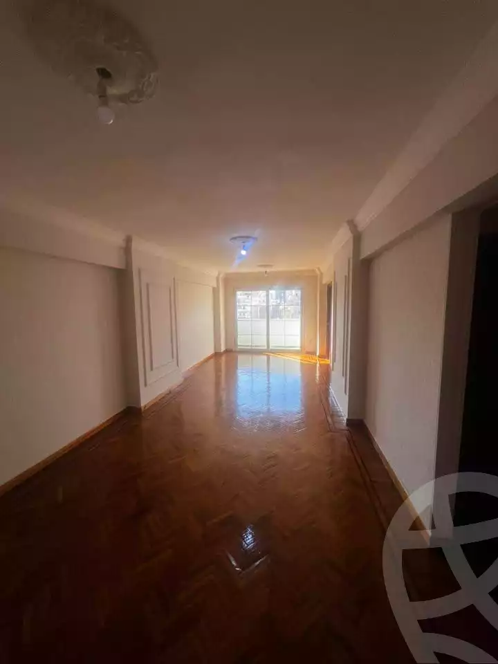 https://aqarmap.com.eg/ar/listing/6594793-for-sale-alexandria-ganaklis