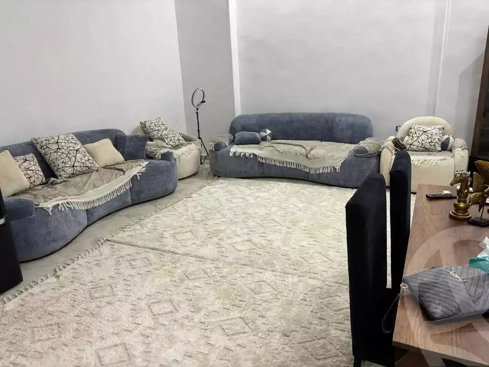 https://aqarmap.com.eg/en/listing/6594896-for-sale-alexandria-l-jmy-lbytsh-bianchiii-el-arbaeen-st