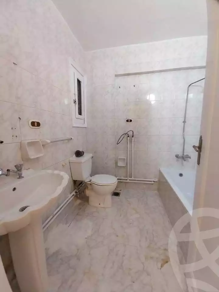 https://aqarmap.com.eg/ar/listing/6595803-for-sale-alexandria-l-jmy-shataa-el-nakheel