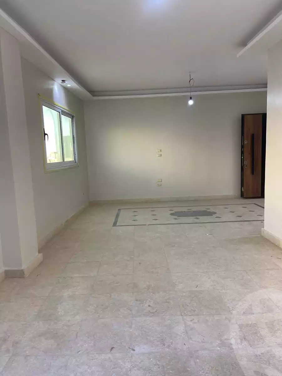 https://aqarmap.com.eg/ar/listing/6595999-for-sale-cairo-mokattam-lhdb-l-ly-shareaa-9