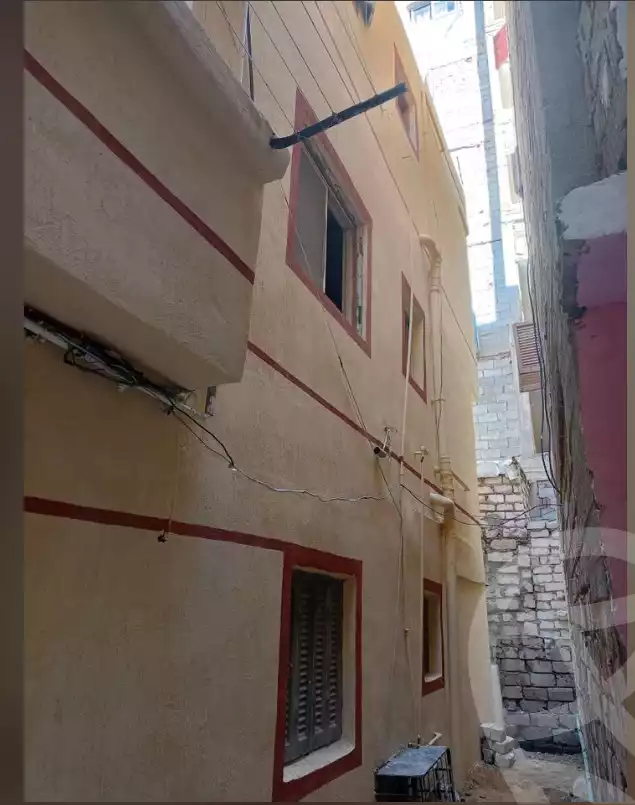 https://aqarmap.com.eg/en/listing/6596005-for-sale-alexandria-l-jmy-el-hanouvel-el-warsha-st