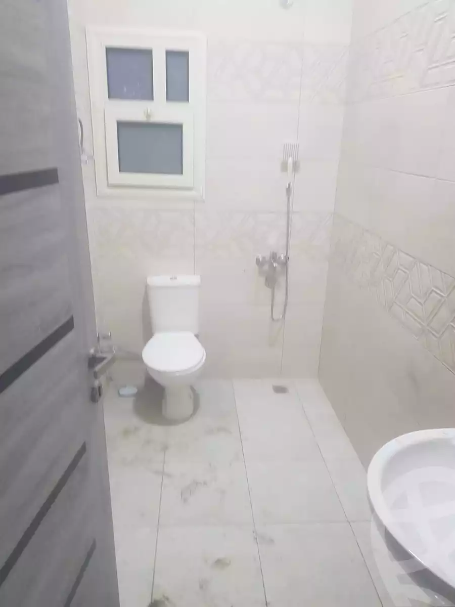 https://aqarmap.com.eg/ar/listing/6596159-for-rent-cairo-mokattam-lhdb-l-ly-shareaa-9