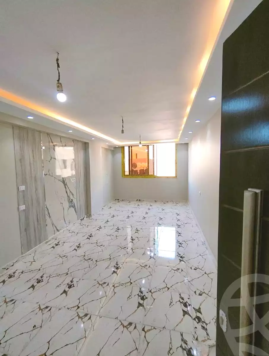 https://aqarmap.com.eg/ar/listing/6596360-for-sale-cairo-helwan-hadayek-helwan-el-eshrein-st