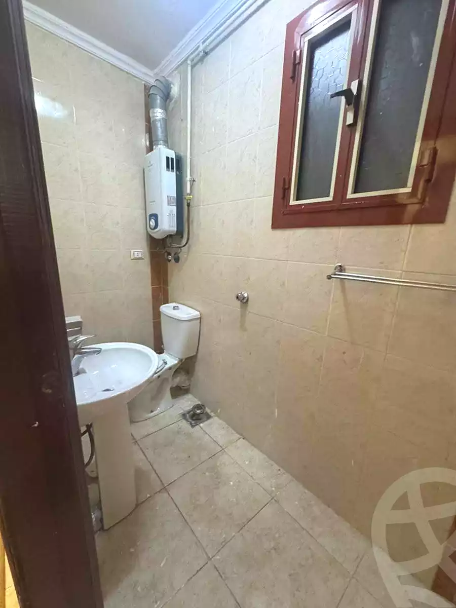 https://aqarmap.com.eg/en/listing/6596741-for-sale-alexandria-el-asafra-l-sfr-bhry