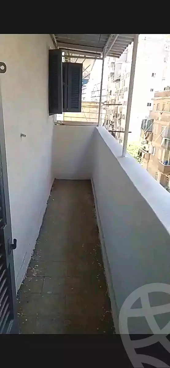 https://aqarmap.com.eg/ar/listing/6597187-for-rent-alexandria-sydy-bshr-sydy-bshr-qbly-hassan-refaat-st