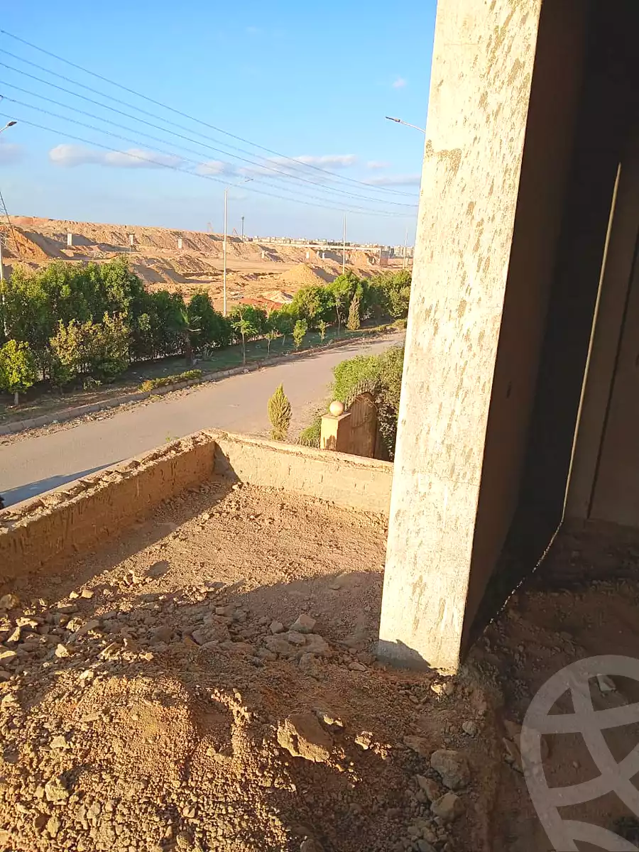 https://aqarmap.com.eg/ar/listing/6597245-for-sale-cairo-6th-of-october-el-tawsaat-el-shamalya-touristic-third-area