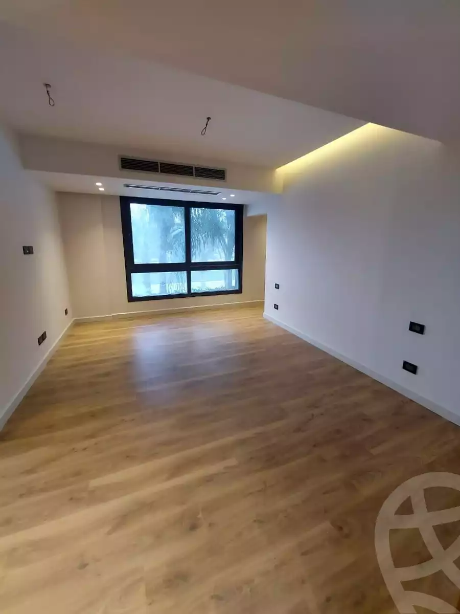 https://aqarmap.com.eg/ar/listing/6597348-for-sale-cairo-new-cairo-compounds-el-patio-oro
