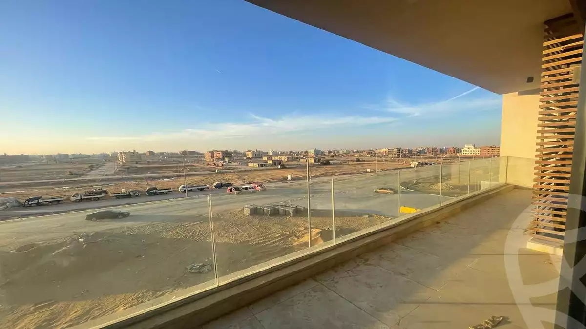 https://aqarmap.com.eg/en/listing/6597381-for-sale-cairo-new-cairo-compounds-el-patio-oro
